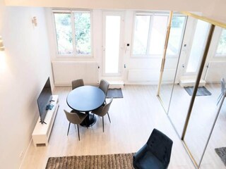 Apartment Paris Outdoor Recording 6