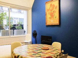 Apartment Paris Features 10