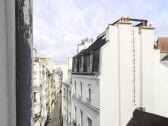 Apartment Paris Outdoor Recording 1