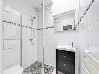 Apartment Paris Features 6