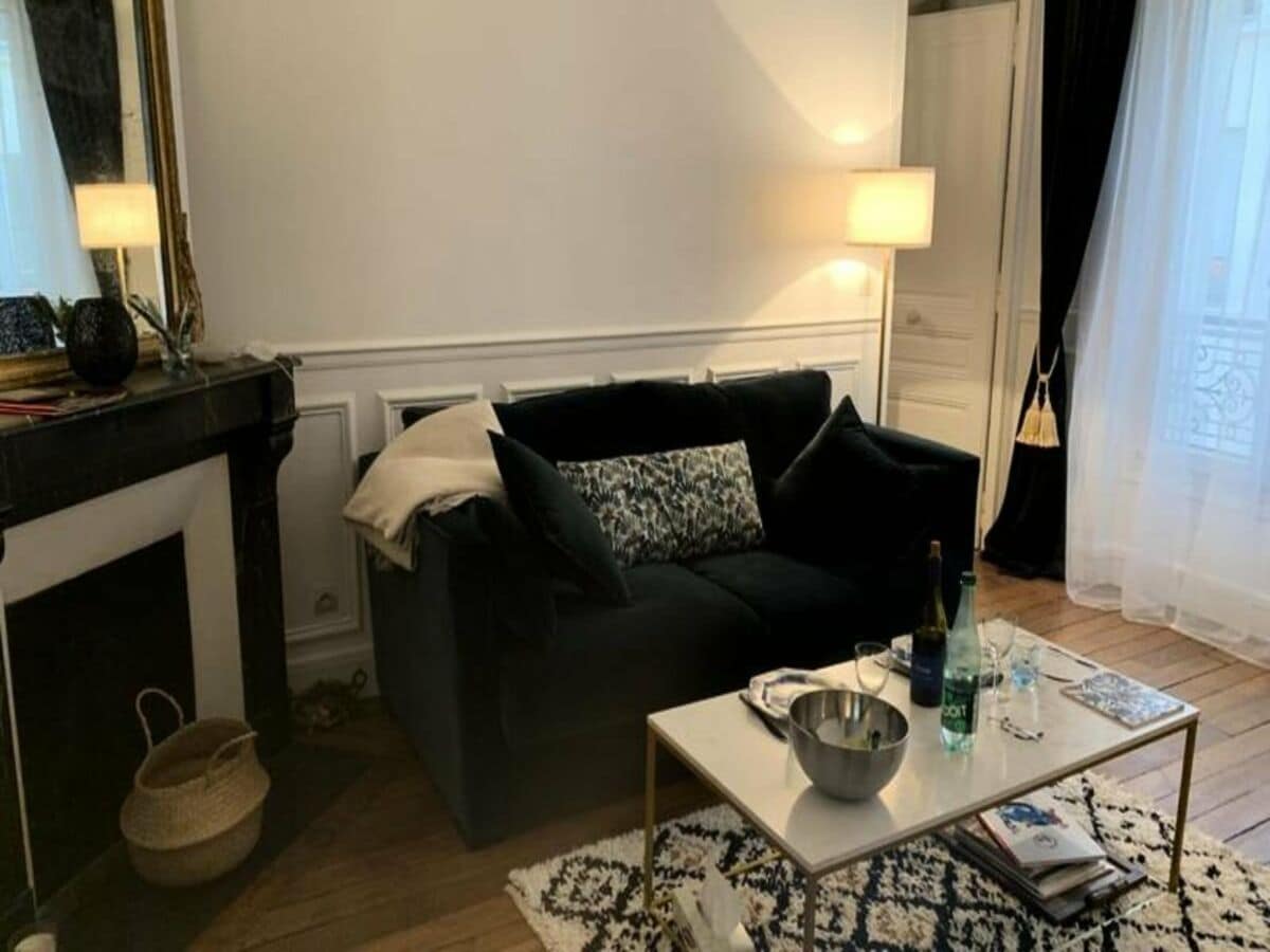 Apartment Paris Features 1