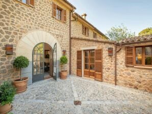 Ferienhaus Einladende Villa mit privatem Pool - Cala Vadella - image1