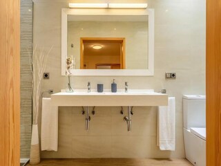 Villa San Rafael de Sa Creu/ Sant Rafael de Sa Creu Features 31