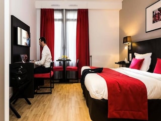 Apartment Paris  24