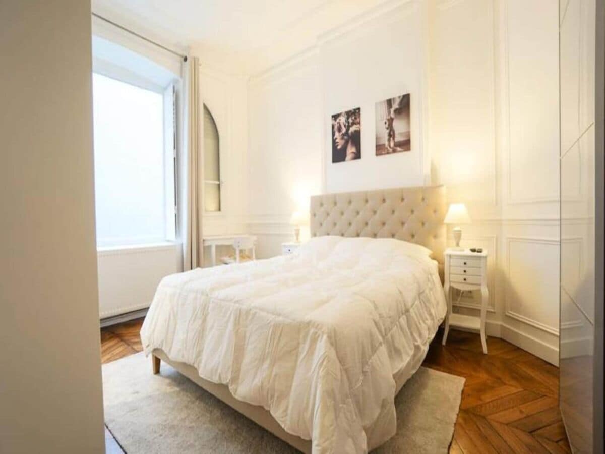 Apartment Paris  23