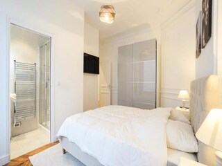Apartment Paris  17
