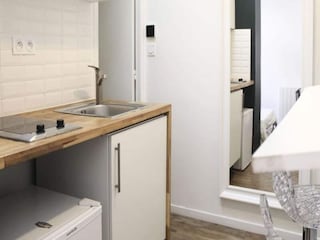 Apartment Paris  8