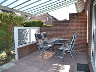 Terrasse mit Markise