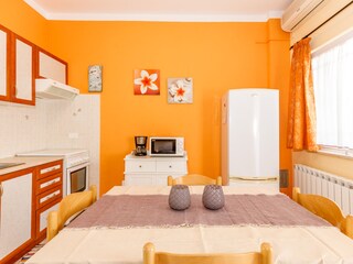 Kitchen with Diningarea