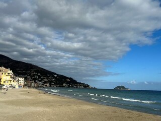 Apartamento Alassio Entorno 17