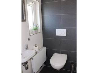 Separate Toilette