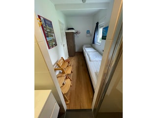 Schlafzimmer mit kleines Bad