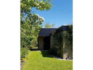 Abstellraum und Vortür