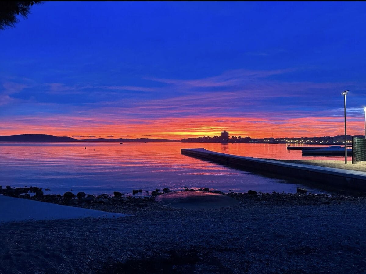 Vodice am Abend