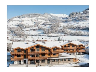 Aussenansicht in Winterlandschaft