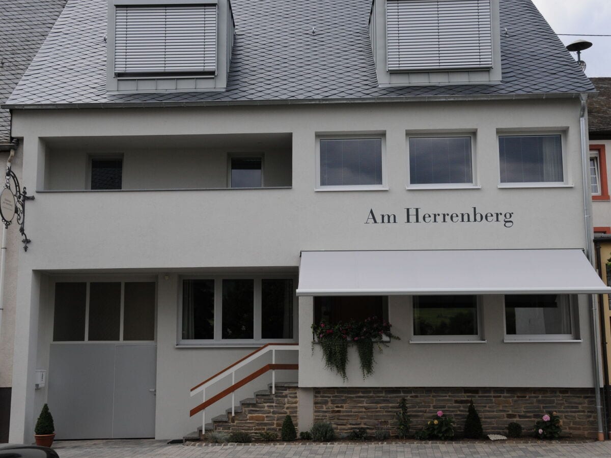 Haus Vorderansicht