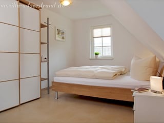 1. Schlafzimmer im Obergeschoss