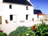 Fischerhaus Nähe des Strandes in Landeda, Bretagne