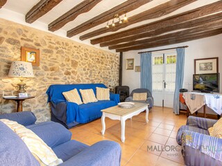 Villa Pollensa Features 18