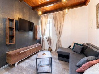 Holiday house Zavalatica Features 17