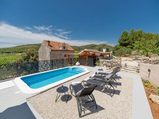 Vakantiehuis Zavalatica  35