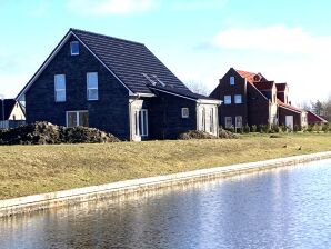 Ferienhaus Grachtenpanorama II - Greetsiel - image1