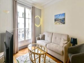 Apartment Elegant Haussmannian Apt with Balcony - Paris - image1