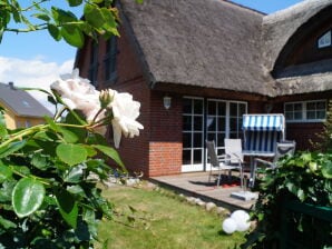 Ferienhaus Reethaus im Biosphärenreservat - Lancken-Granitz - image1