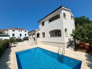 Ferienhaus Romeo - Porec - image1