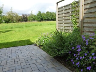 ...  wir gehen aus dem Terrassen - Zimmer