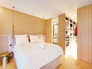 Apartment Paris  5