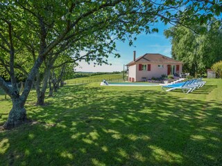 Holiday park Saint-Médard-d'Excideuil Outdoor Recording 12