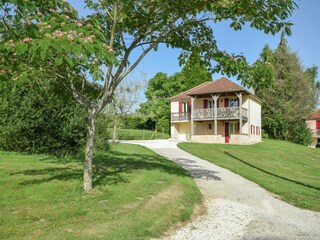 Parc de vacances Saint-Médard-d'Excideuil Enregistrement extérieur 7