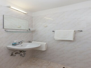 Apartment Koločep Features 16