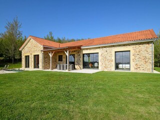 Holiday park Saint-Médard-d'Excideuil Outdoor Recording 2