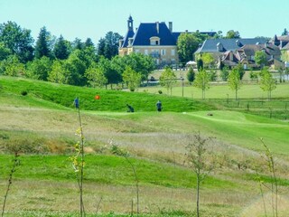 Holiday park Saint-Médard-d'Excideuil Environment 35