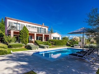 Villa Radetići Außenaufnahme 5