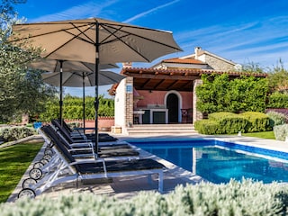 Villa Radetići Außenaufnahme 8