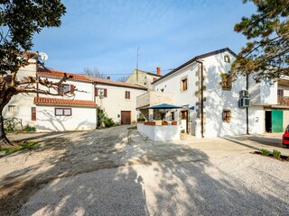 Ferienhaus Groznjan Außenaufnahme 8