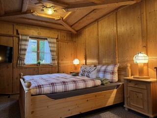 Schlafzimmer Doppelbett 1,80x2,00m