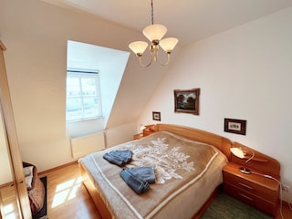 erstes Schlafzimmer