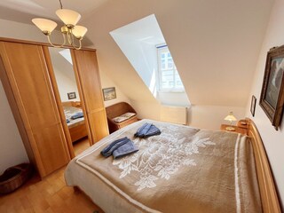 erstes Schlafzimmer