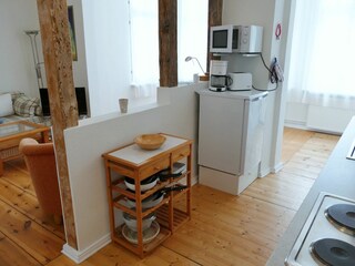 Küchenzeile / Wohnbereich