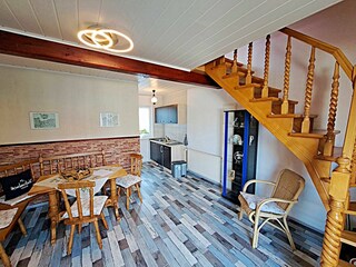 großzügiger Wohn-und Essbereich, Pantryküche