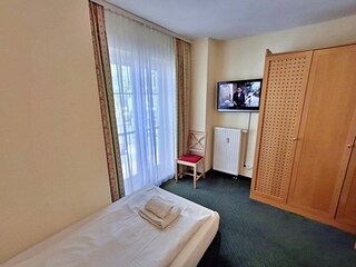 zweites Schlafzimmer mit 2 Einzelbetten