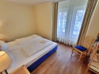 1. Schlafzimmer mit Doppelbett