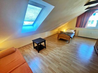 2. Schlafzimmer