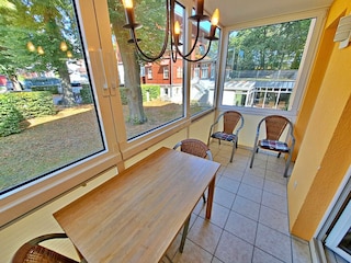 möblierter Wintergarten