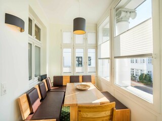 Essplatz in der Veranda