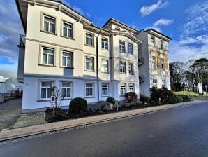 Holiday apartment Haus am Kurpark - Ahlbeck (Usedom) - image1